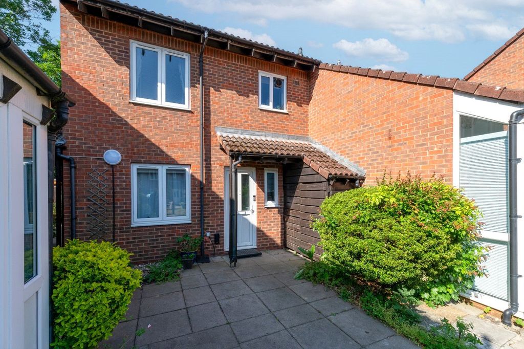 Property photo 1 of 14 Picture No. 11