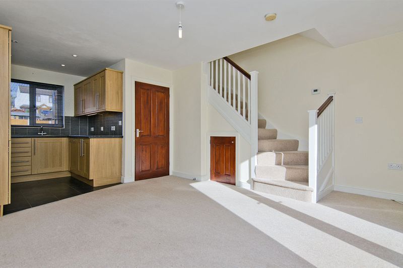 Property photo 2 of 13 Photo 1