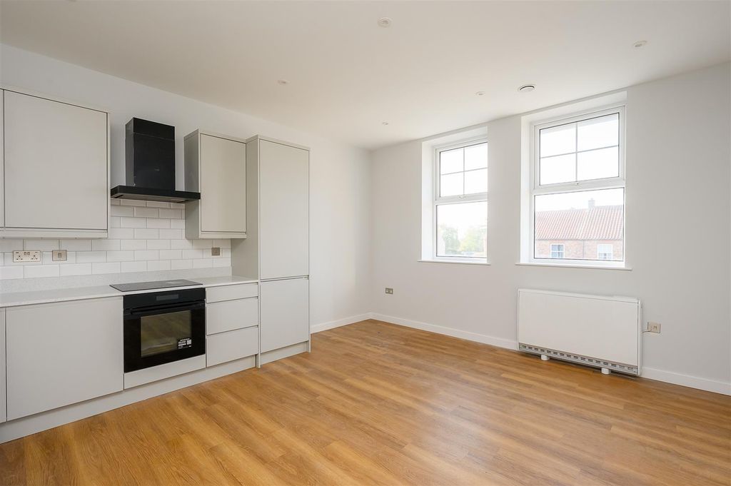 Property photo 3 of 11 Kitchen / Living / Dining