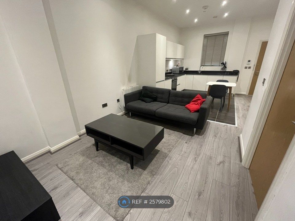 Property photo 3 of 9