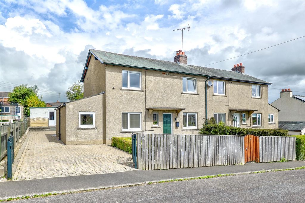 Property photo 1 of 21 5 Sunny Bank