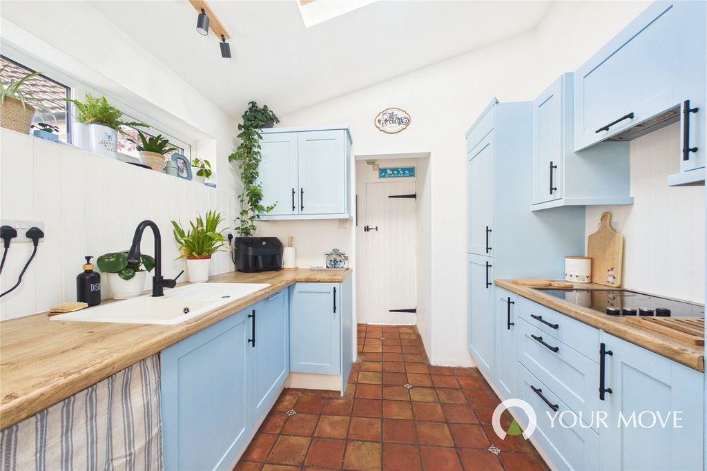 Property photo 3 of 25 Picture No. 03