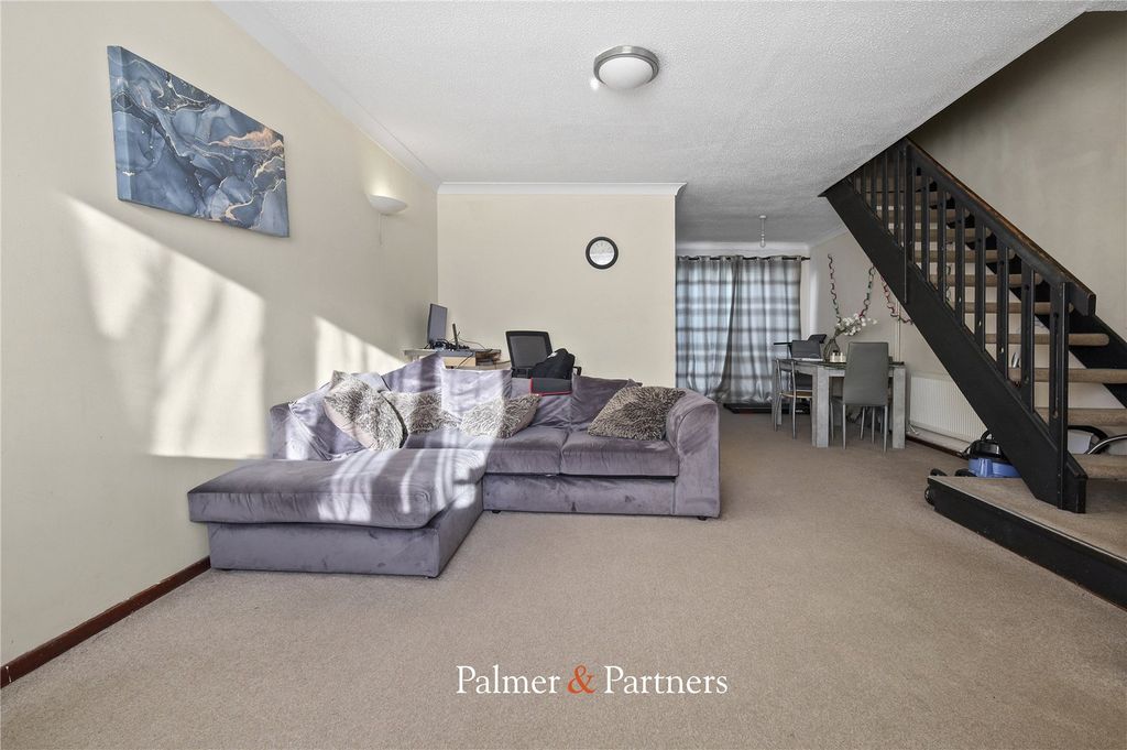 Property photo 2 of 7 Reception Room