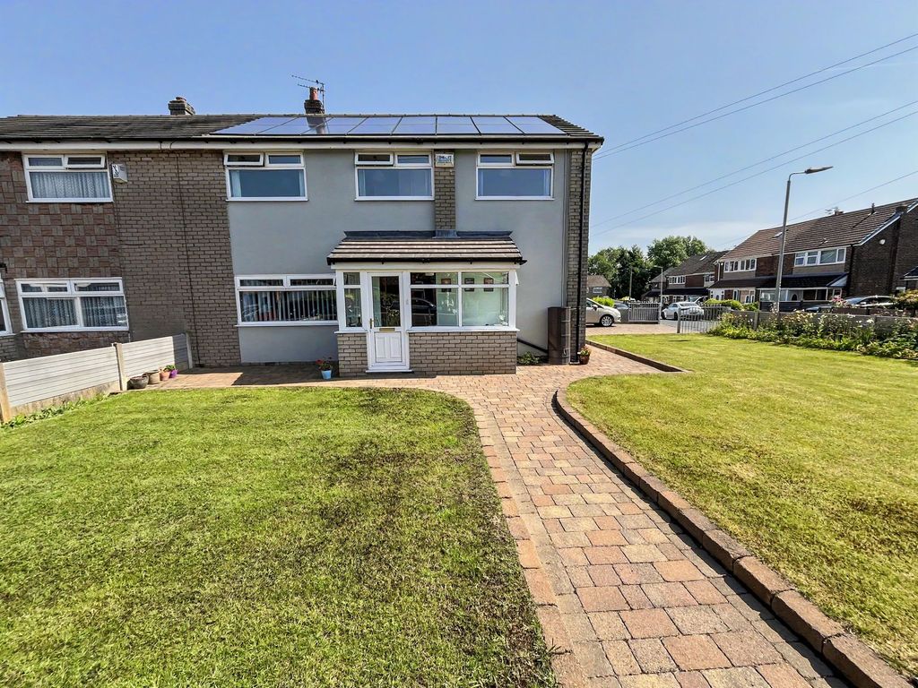 Property photo 1 of 34