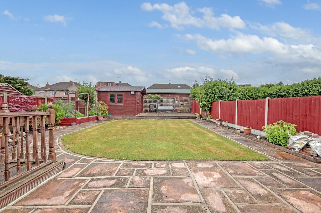 Property photo 2 of 38