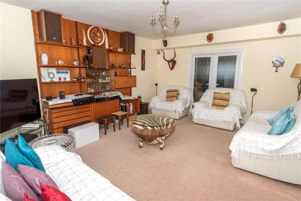 Property photo 2 of 12 Picture No. 04