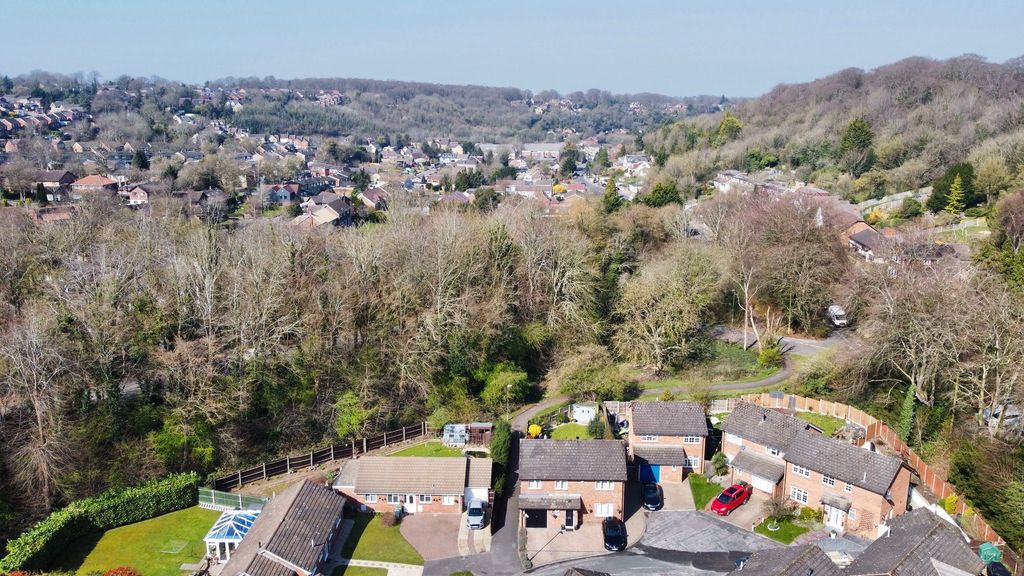 Property photo 1 of 29