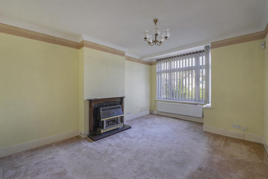 Property photo 3 of 14 21Ashgrove03.Jpg