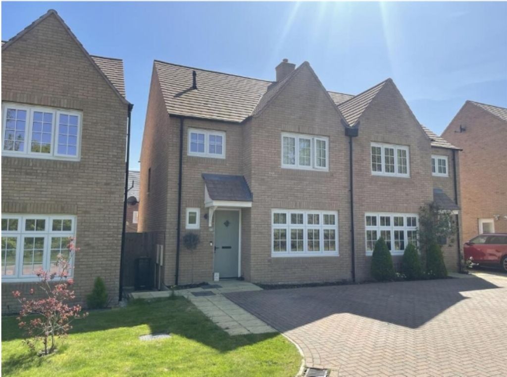 Property photo 1 of 1