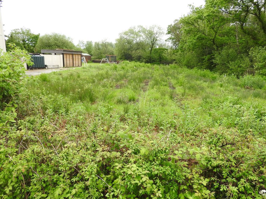 Property photo 1 of 4