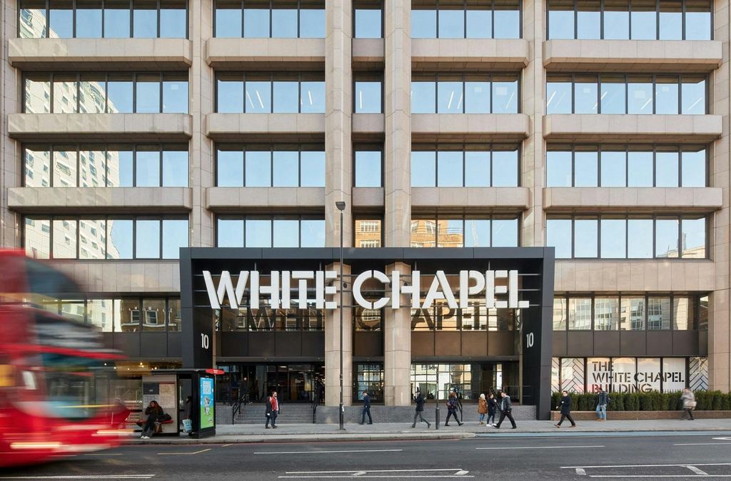 Property photo 1 of 16 Entrance