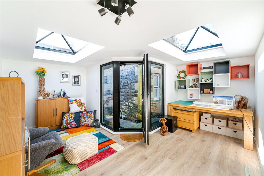 Additional image 18 of 3 bed flat for saleEastfield Park, Weston-Super-Mare, North Somerset BS23