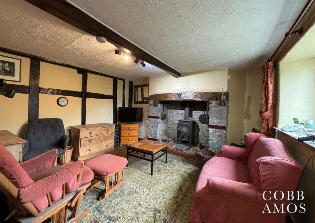 Property photo 2 of 16