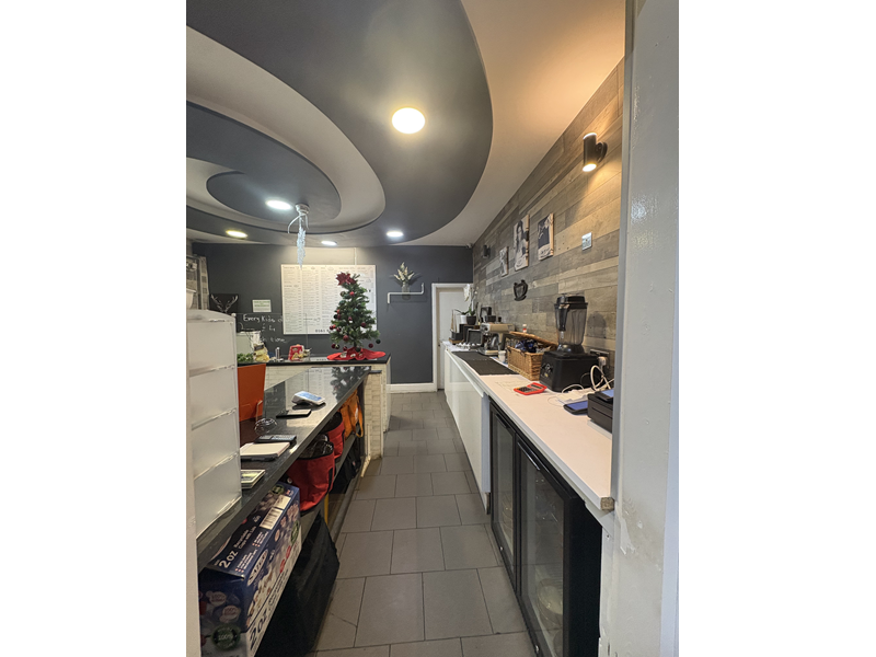 Property photo 3 of 6