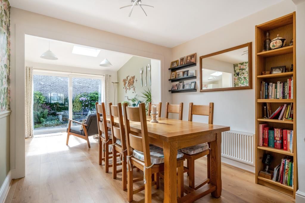 Property photo 3 of 20 Dining