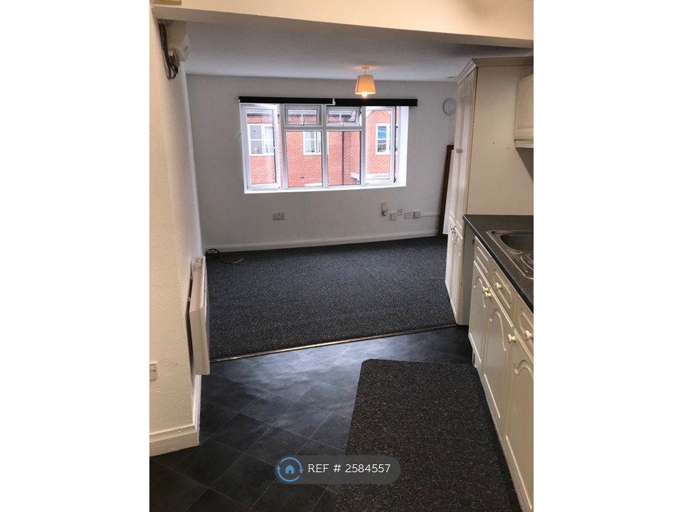 Property photo 2 of 3