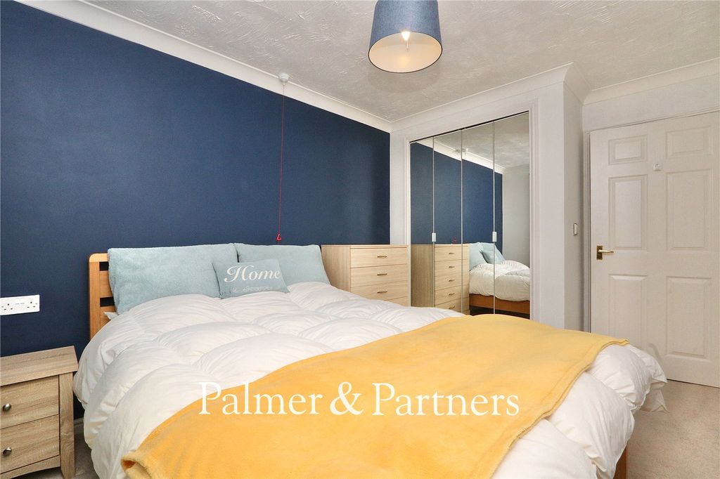 Property photo 3 of 19 Picture No. 08