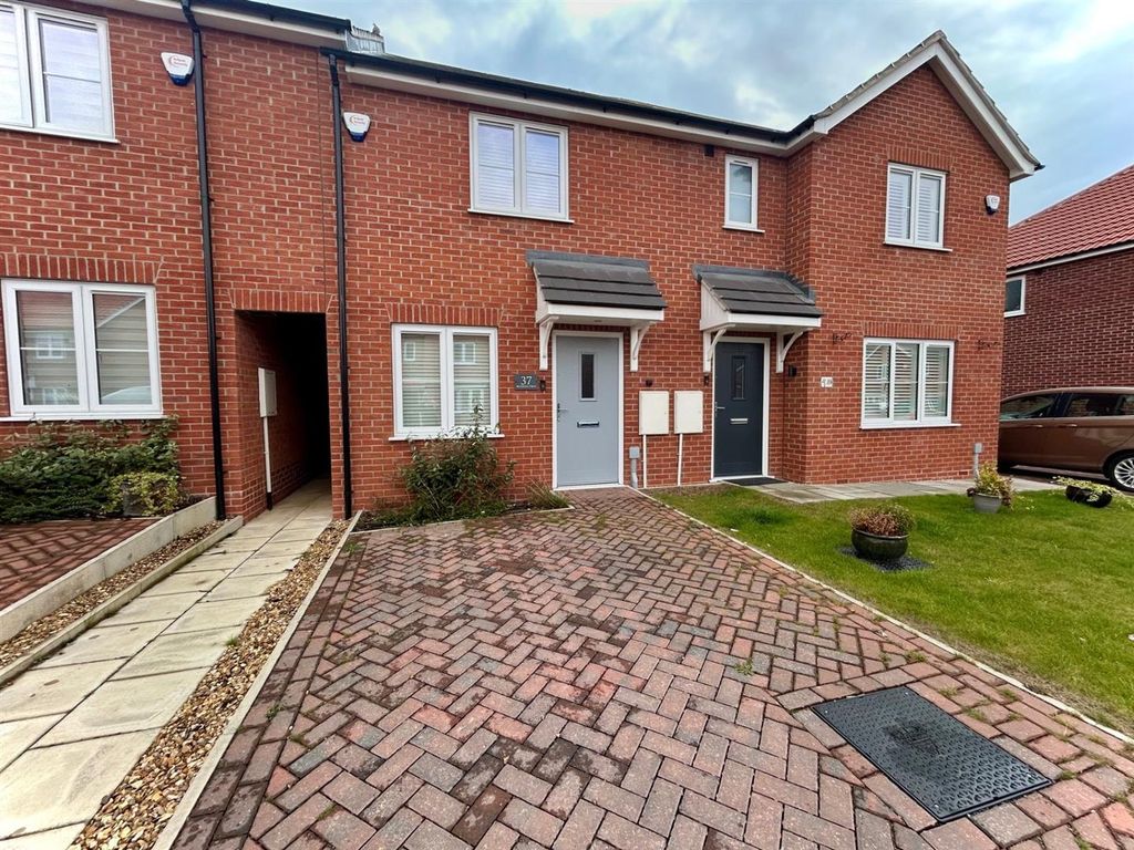 Property photo 1 of 17 Thumbnail_Img_7704.Jpg