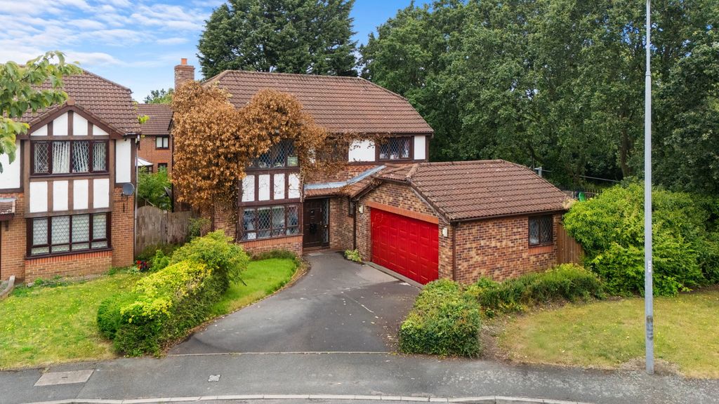 Property photo 1 of 16