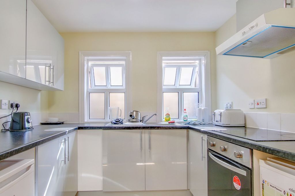 Property photo 2 of 15 Kitchen