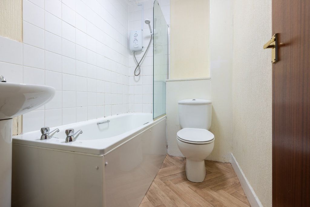 Property photo 2 of 3 Gallery