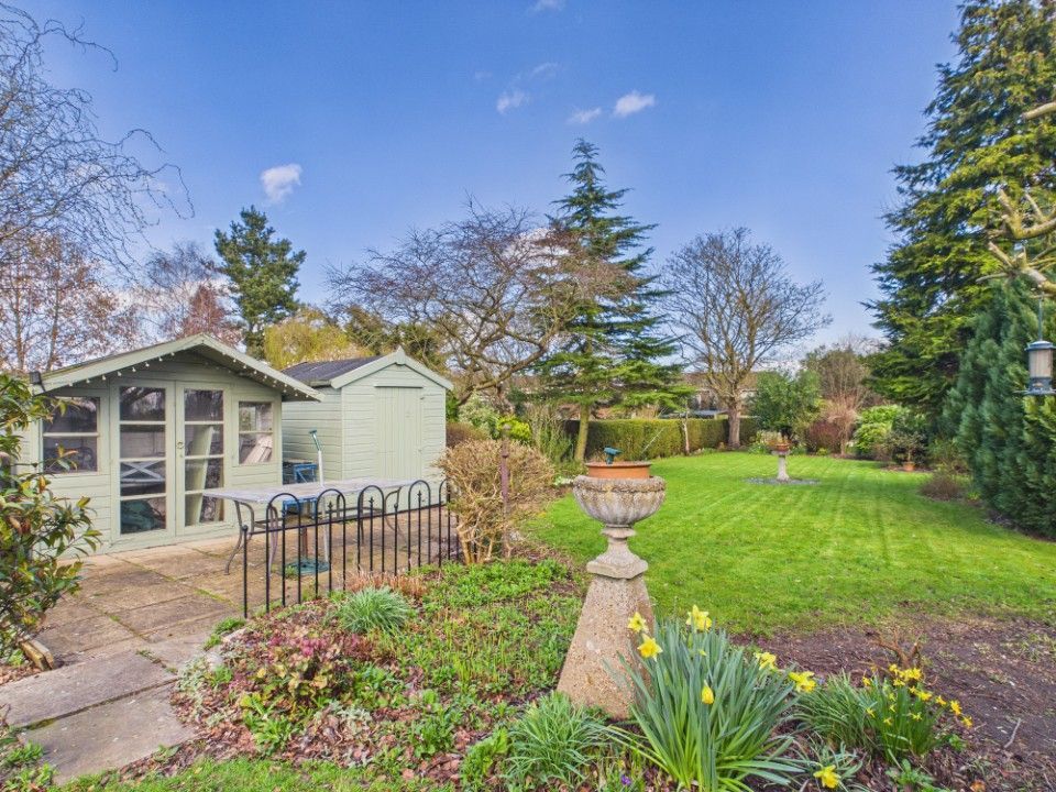 Property photo 3 of 27