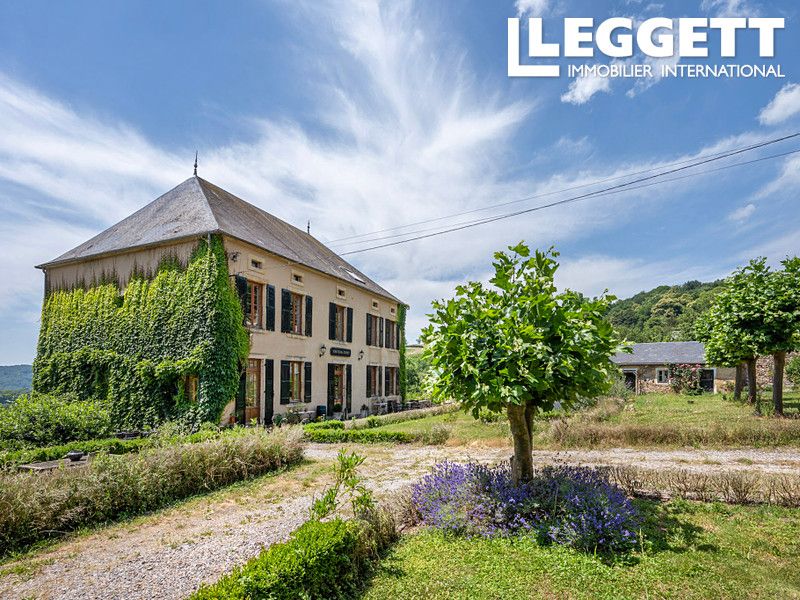 Property photo 1 of 10