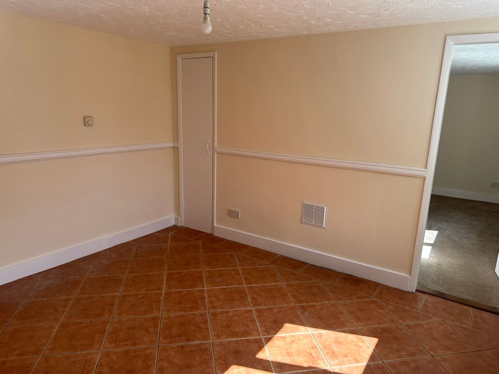 Property photo 3 of 28 Img_4787