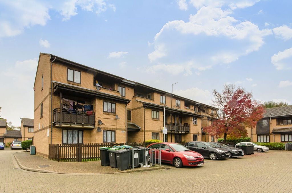 Property photo 1 of 7