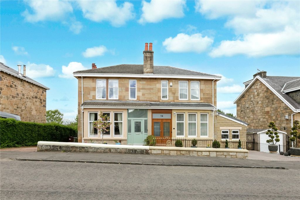 Property photo 1 of 31 Picture No. 12