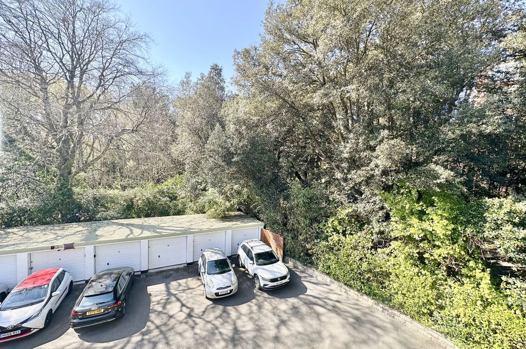Additional image 12 of 2 bed flat for saleDean Park Road, Bournemouth BH1