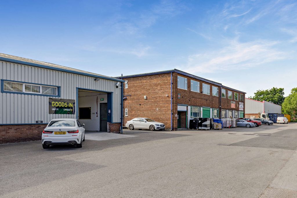 Property photo 2 of 7