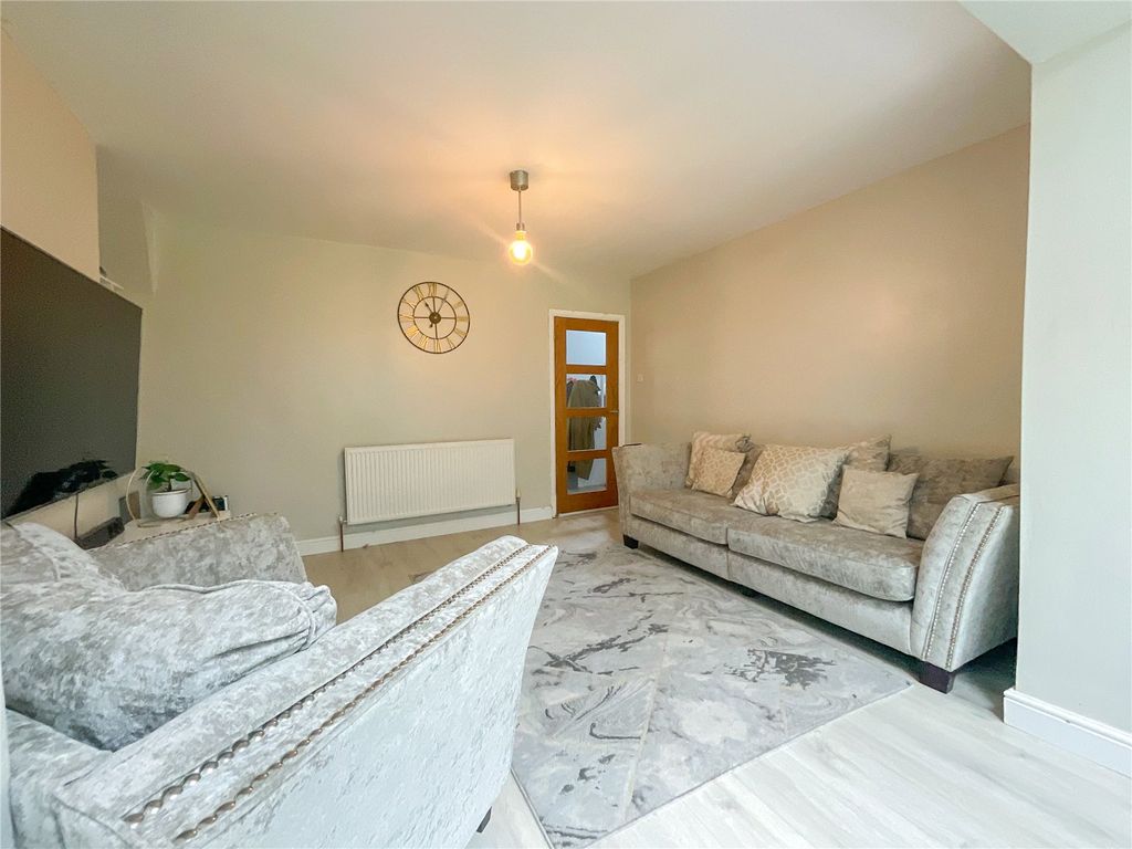 Additional image 7 of 3 bed semi-detached house to rentBoulton Walk, Birmingham, West Midlands B23