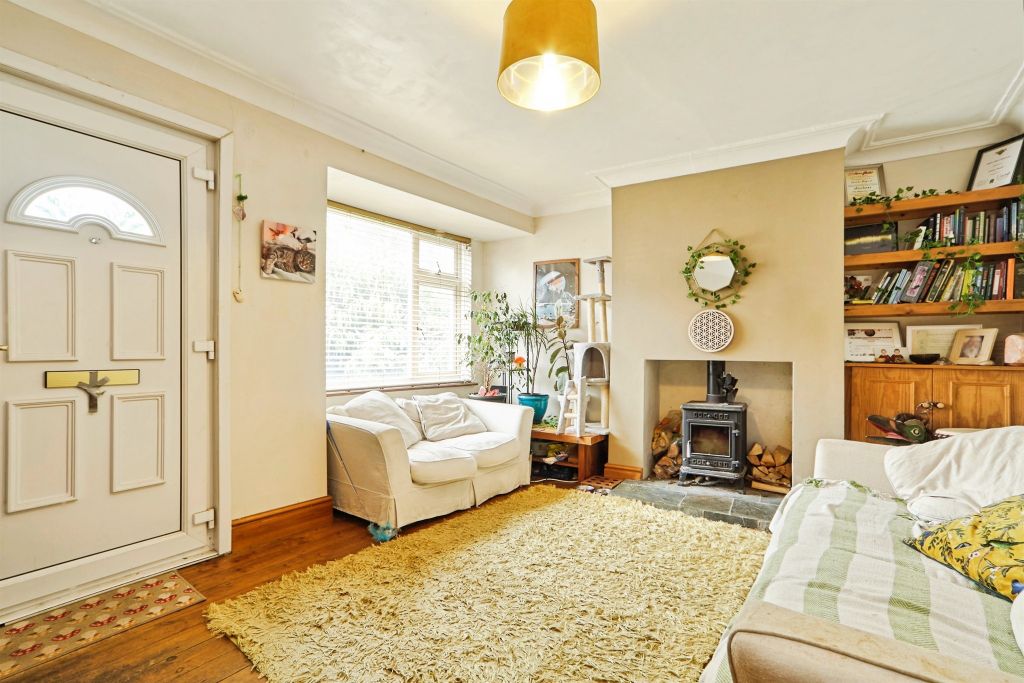 Property photo 3 of 17