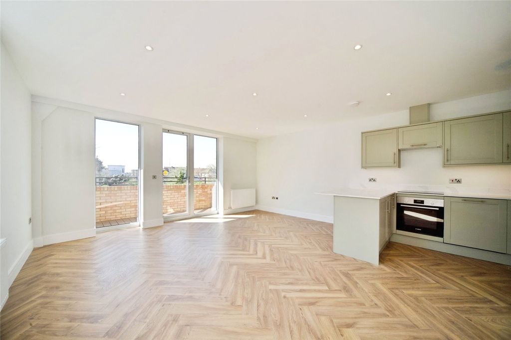 Property photo 1 of 8 Picture No. 08