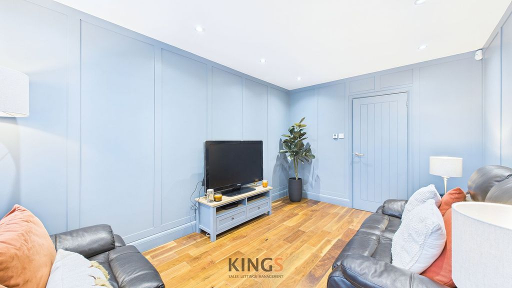 Additional image 25 of 5 bed detached house for saleUpland Drive, Brookmans Park AL9