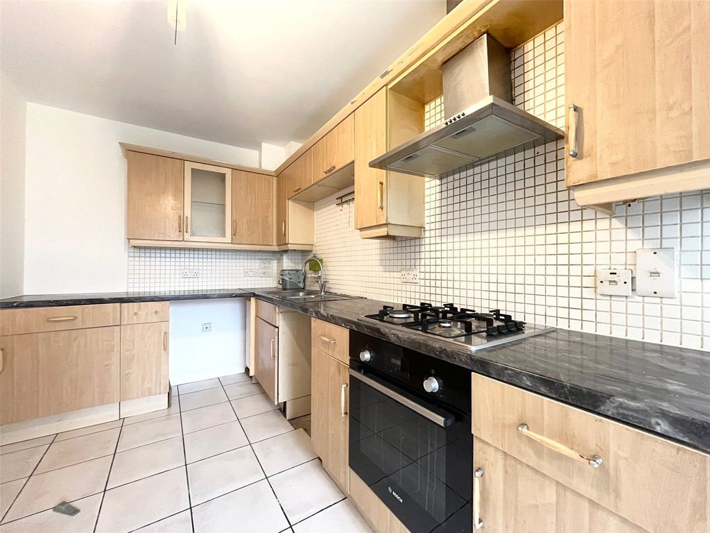 Property photo 2 of 7 Picture No. 06