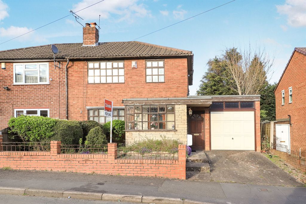 Property photo 1 of 13