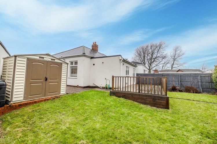 Property photo 2 of 20 B.Gar