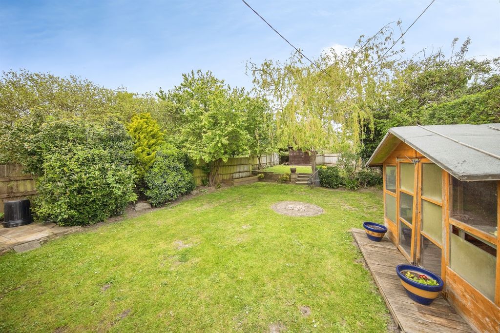 Property photo 3 of 14