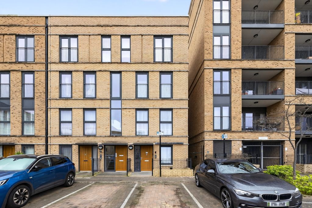 Property photo 1 of 20