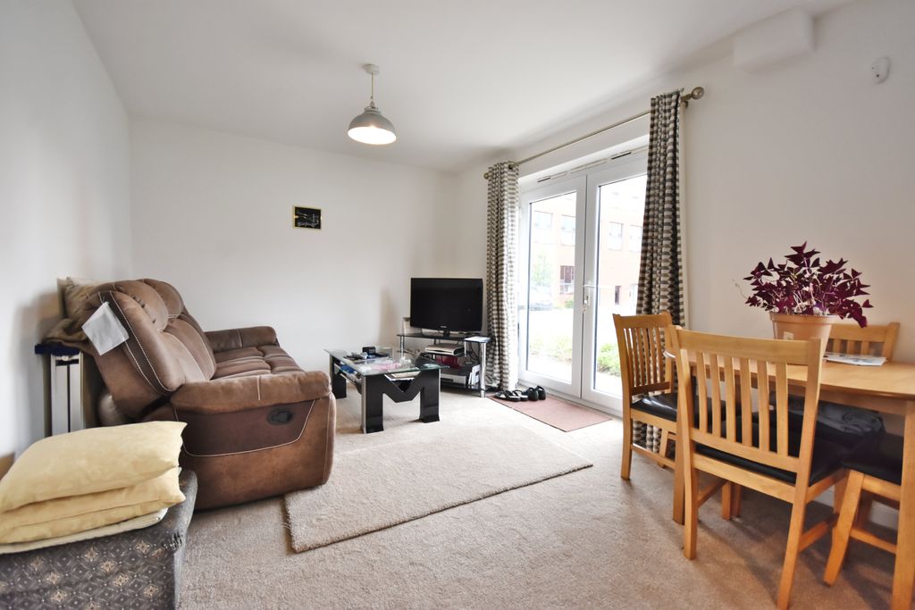 Property photo 3 of 7
