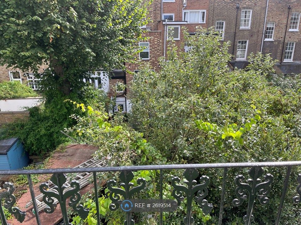 Property photo 3 of 15 Garden View