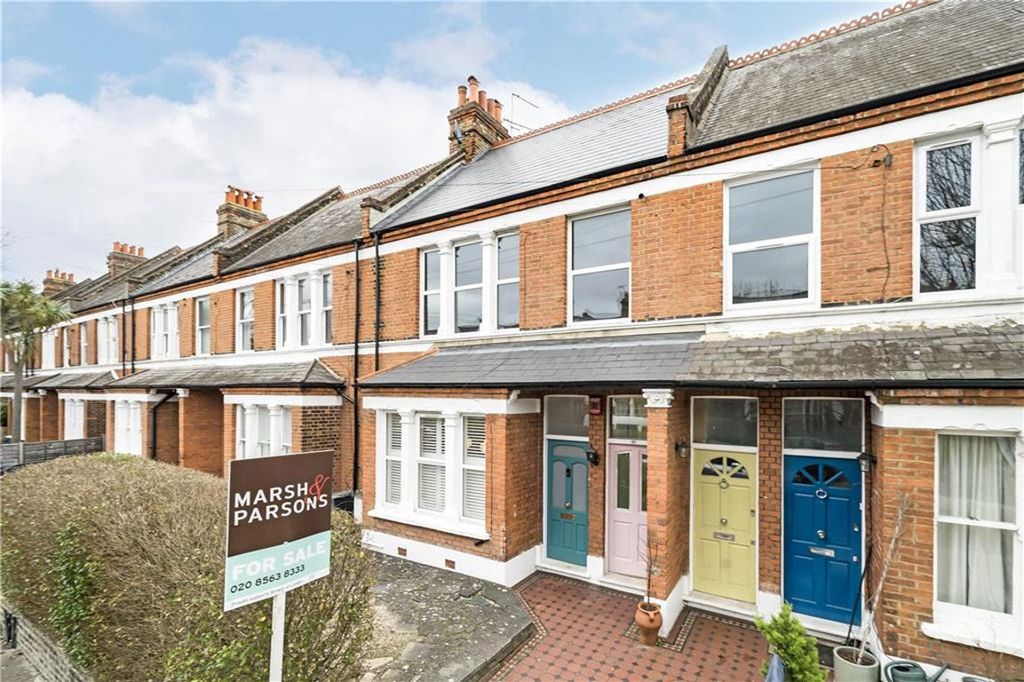 Property photo 2 of 11