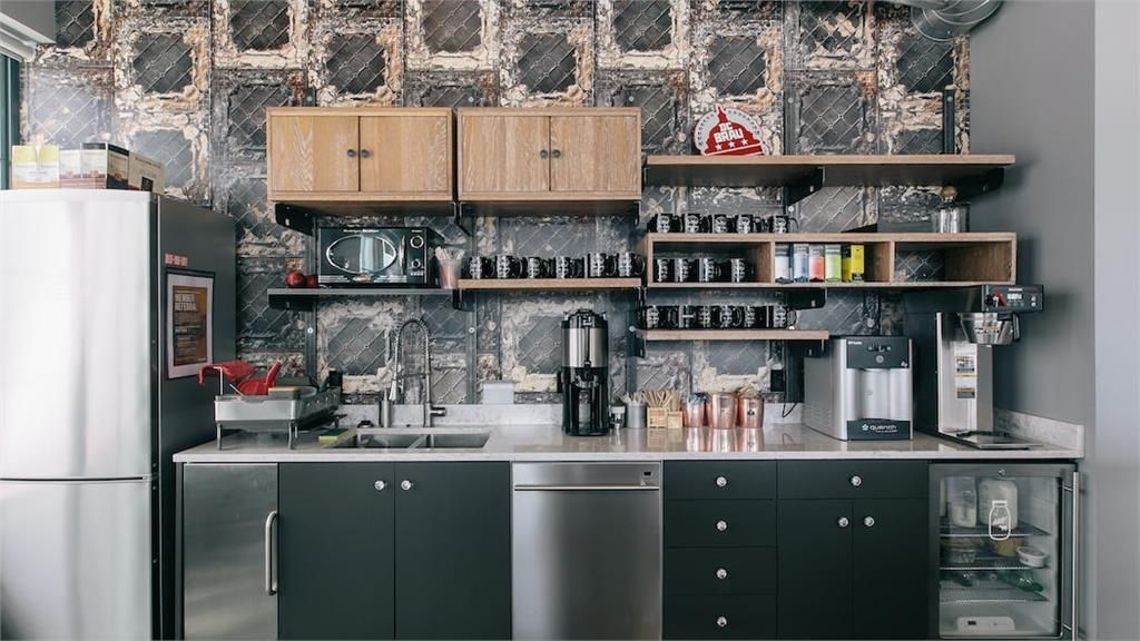 Property photo 2 of 8 Photo 6