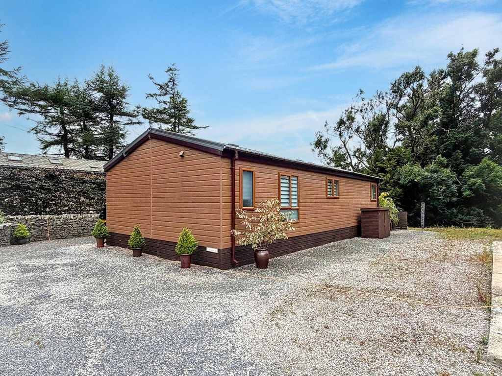 Property photo 1 of 24 Picture No. 23