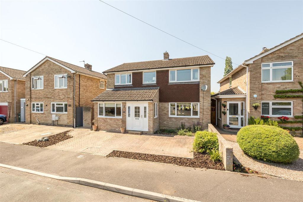 Property photo 2 of 18 Unassuming Front Hides Fab House &amp; Garden