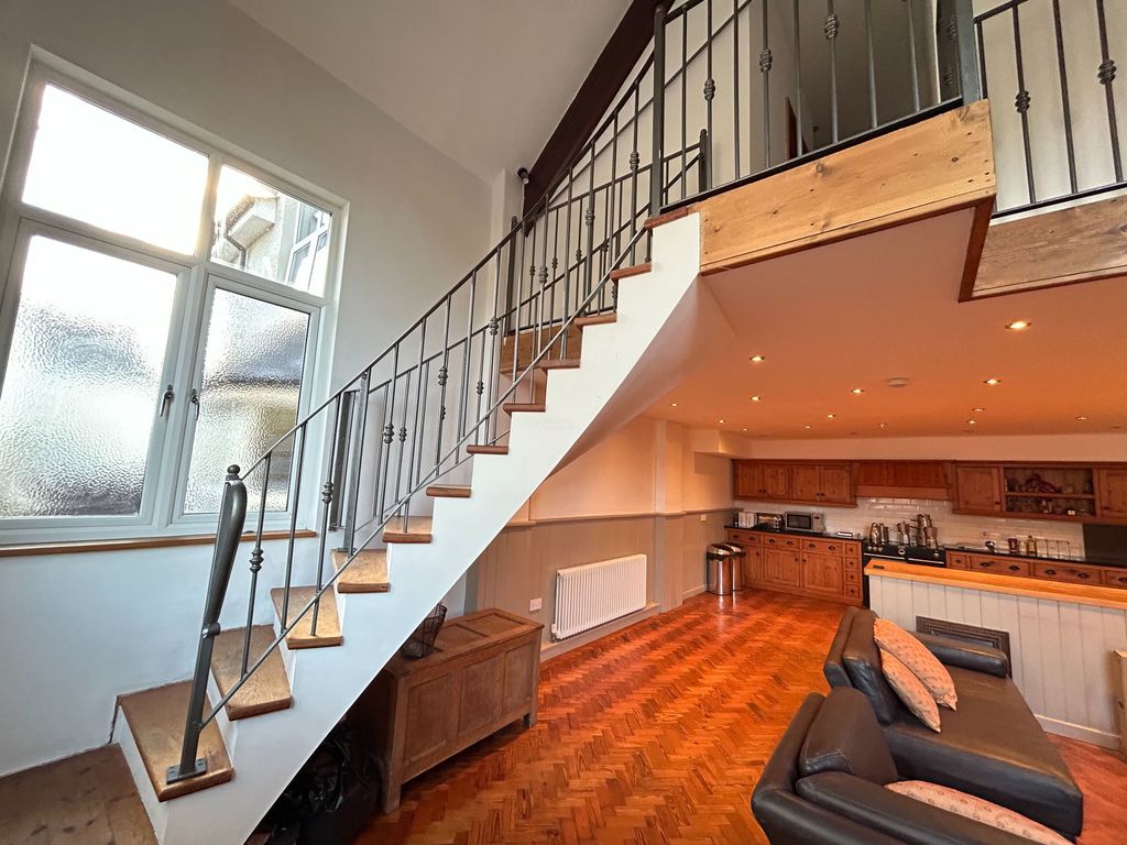 Additional image 4 of 4 bed detached house for saleQueens Road, Llandudno Junction LL31