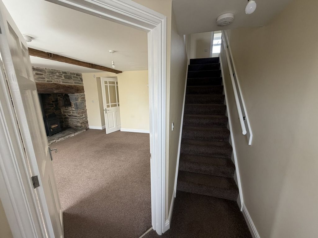 Property photo 2 of 21 Not Specified