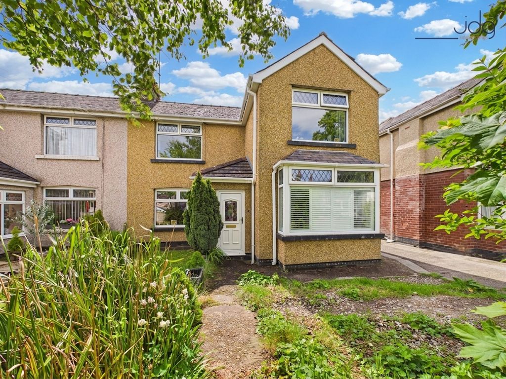 Property photo 1 of 16 Welcome To Rutland Avenue!